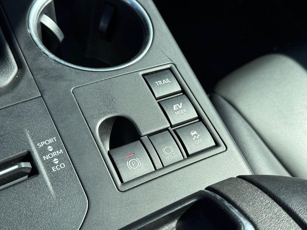 2024 Toyota Highlander Hybrid XLE AWD