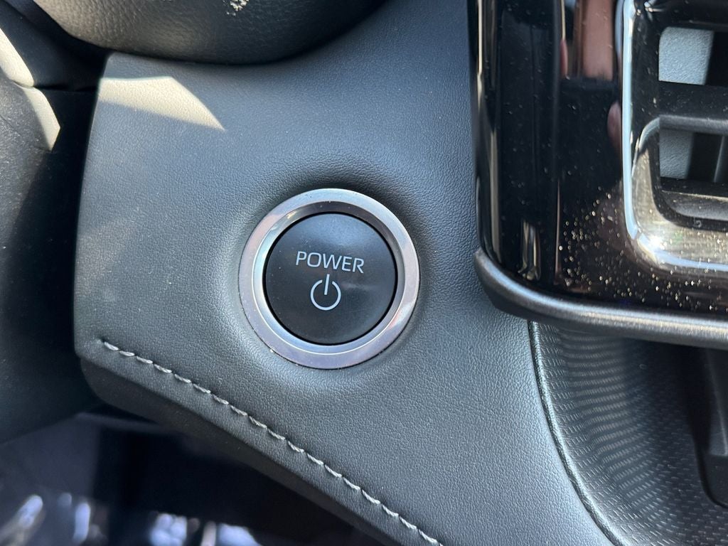 2024 Toyota Highlander Hybrid XLE AWD