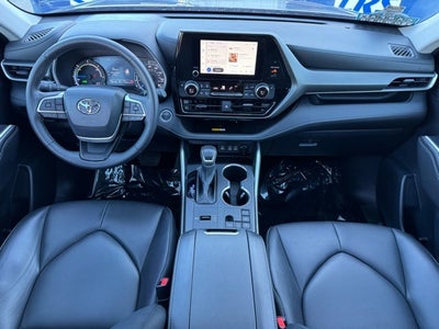 2024 Toyota Highlander Hybrid XLE AWD