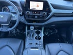 2024 Toyota Highlander Hybrid XLE AWD