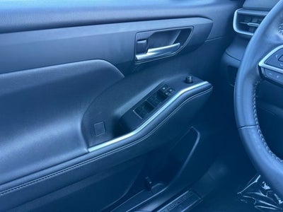 2024 Toyota Highlander Hybrid XLE AWD