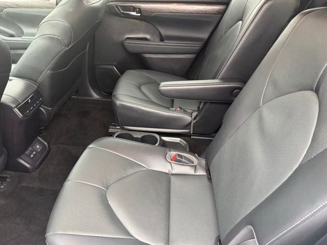 2023 Toyota Highlander Limited AWD