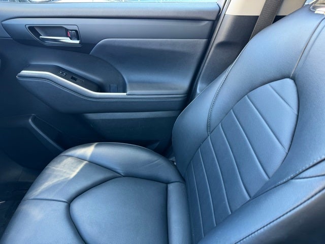 2023 Toyota Highlander XLE AWD