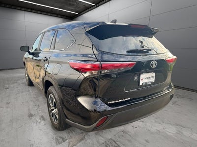 2023 Toyota Highlander XLE AWD