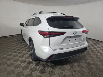 2023 Toyota Highlander XLE AWD