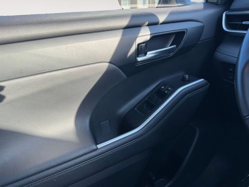 2023 Toyota Highlander XLE AWD