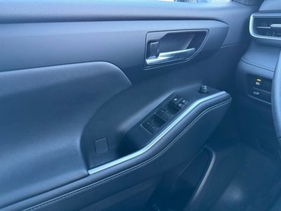 2023 Toyota Highlander XSE AWD