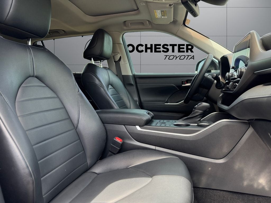 2023 Toyota Highlander XLE AWD