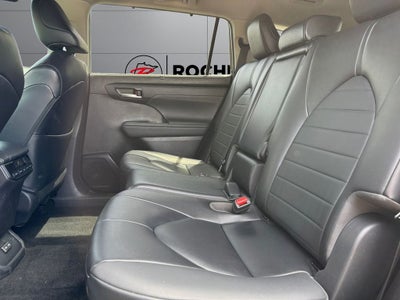 2023 Toyota Highlander XLE AWD
