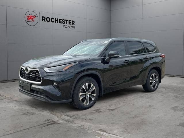 2023 Toyota Highlander XLE AWD