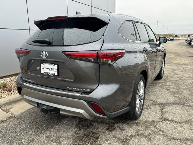 2024 Toyota Highlander Platinum AWD