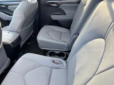 2024 Toyota Highlander Platinum AWD