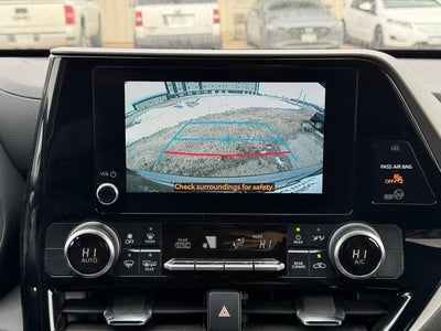 2024 Toyota Highlander LE AWD