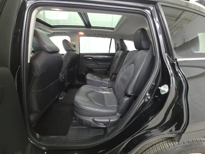 2024 Toyota Highlander Platinum AWD