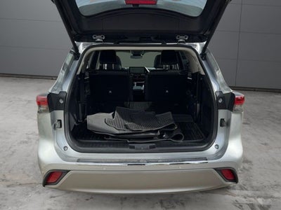 2025 Toyota Highlander Platinum AWD