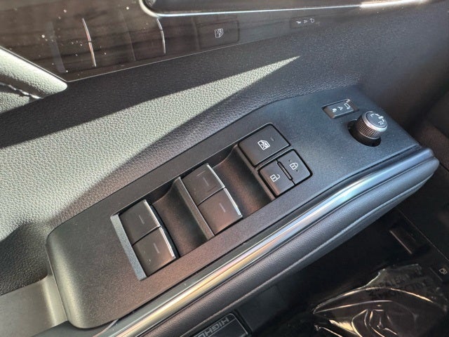 2025 Toyota Highlander Limited AWD