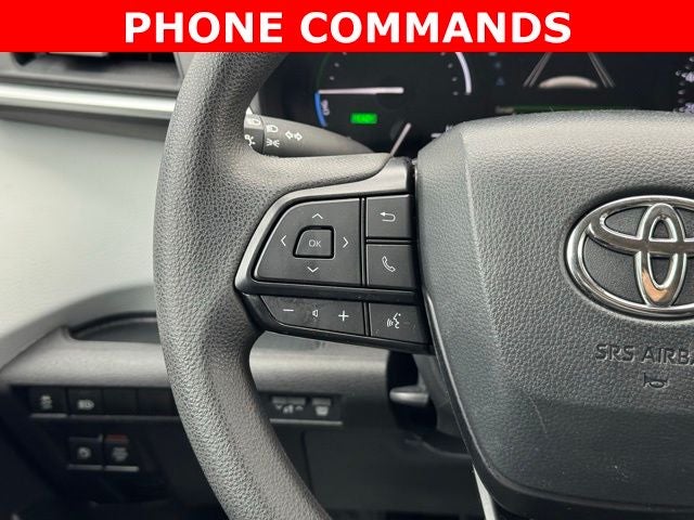 2025 Toyota Sienna LE 8 Passenger