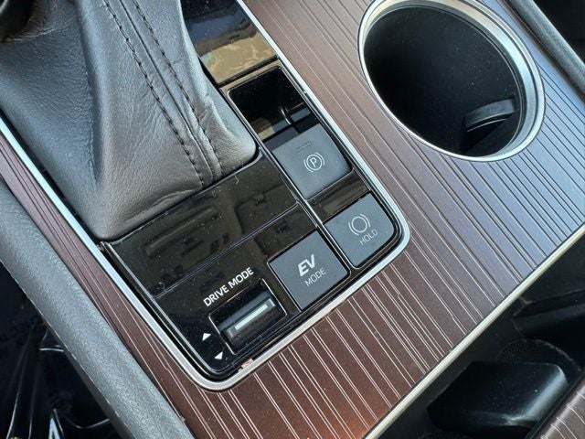 2022 Toyota Sienna LE 8 Passenger