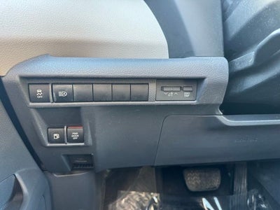 2022 Toyota Sienna LE 8 Passenger