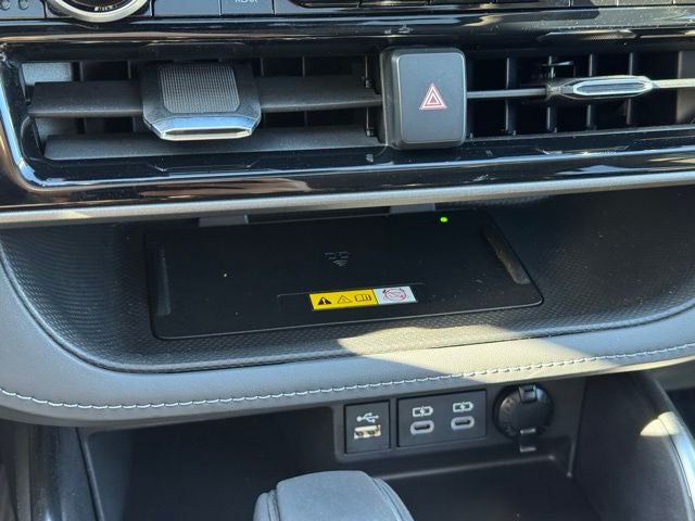 2023 Toyota Highlander Hybrid Limited AWD