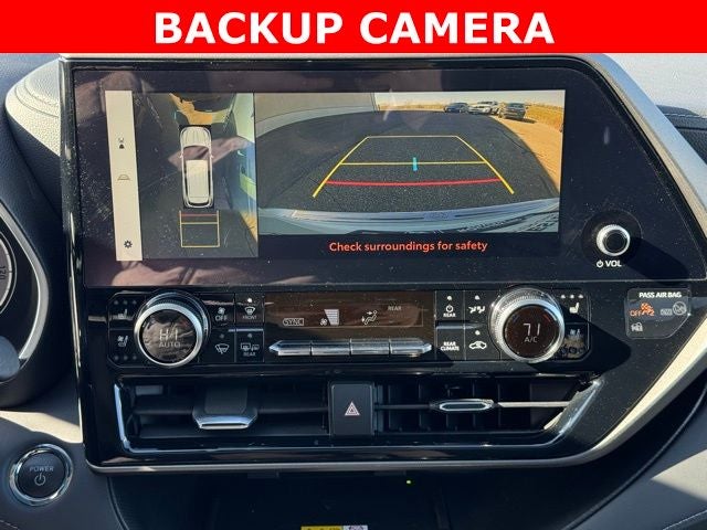 2023 Toyota Highlander Hybrid Limited AWD