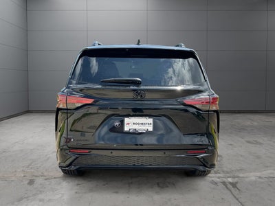 2026 Toyota Sienna XSE 7 Passenger