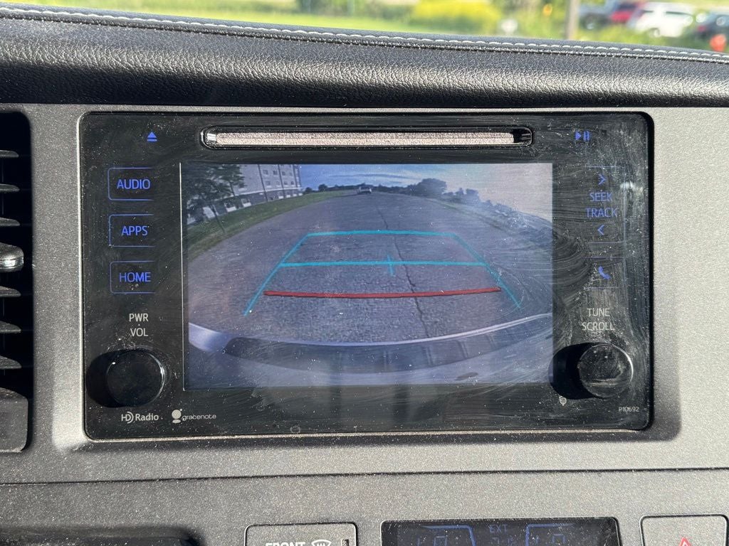 2015 Toyota Sienna XLE 8 Passenger