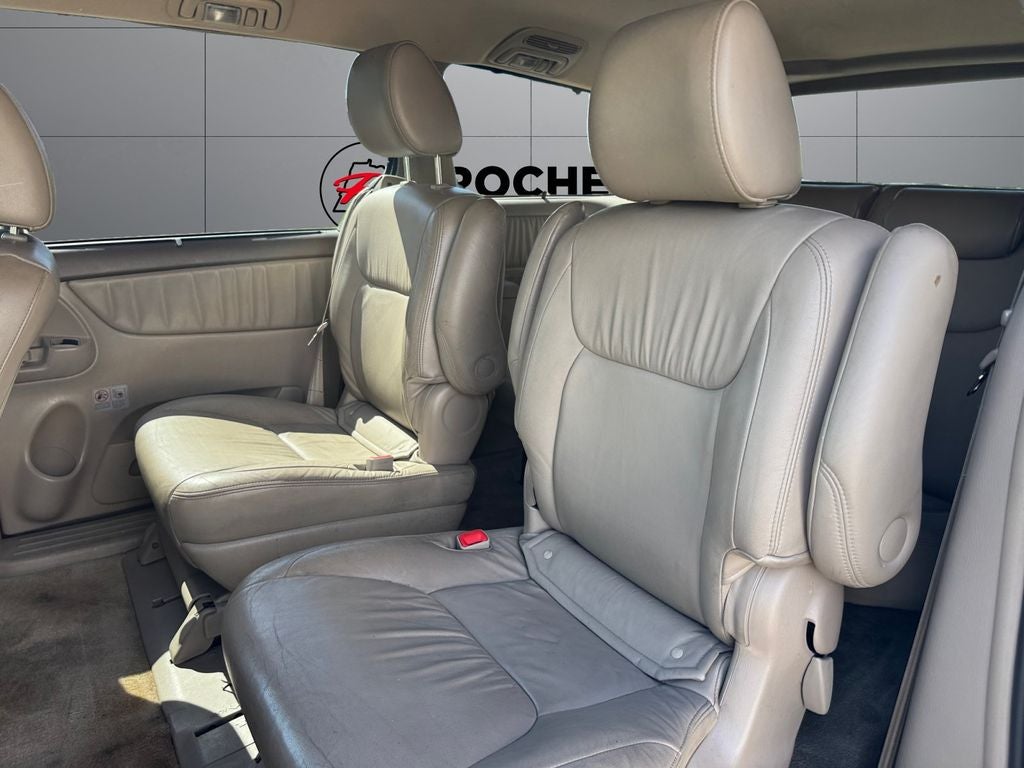 2010 Toyota Sienna XLE FWD