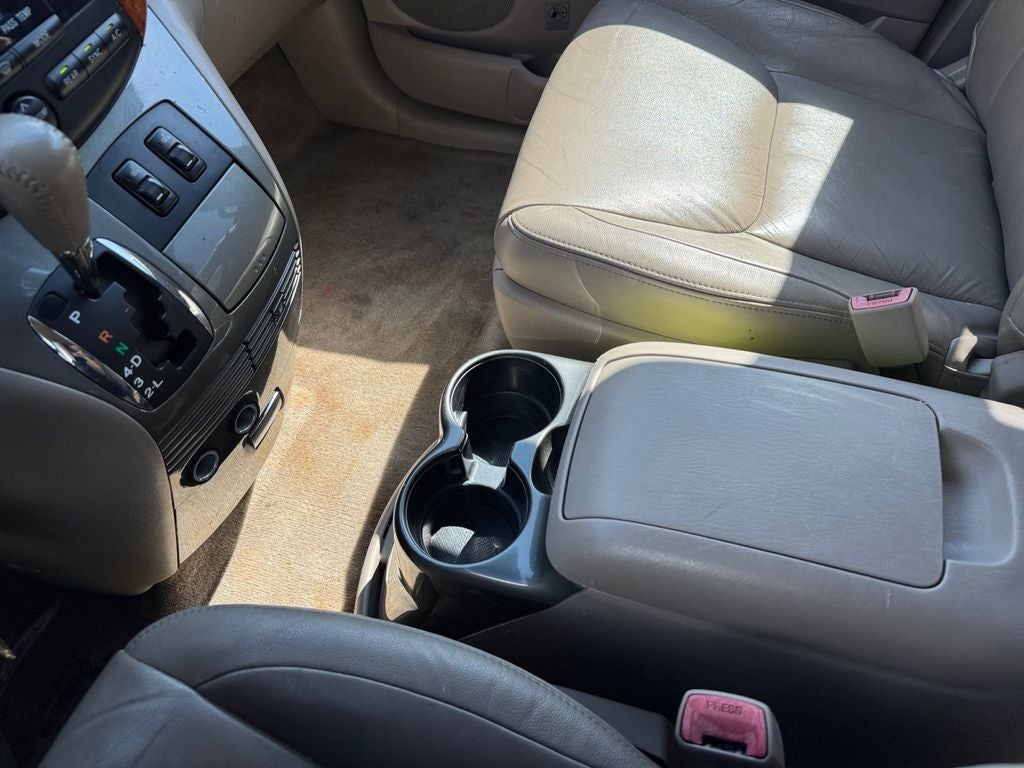 2010 Toyota Sienna XLE FWD
