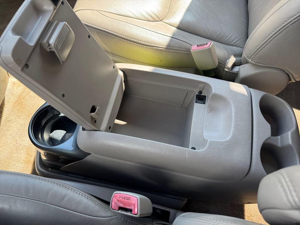 2010 Toyota Sienna XLE FWD
