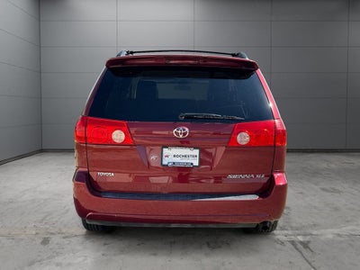 2010 Toyota Sienna XLE FWD