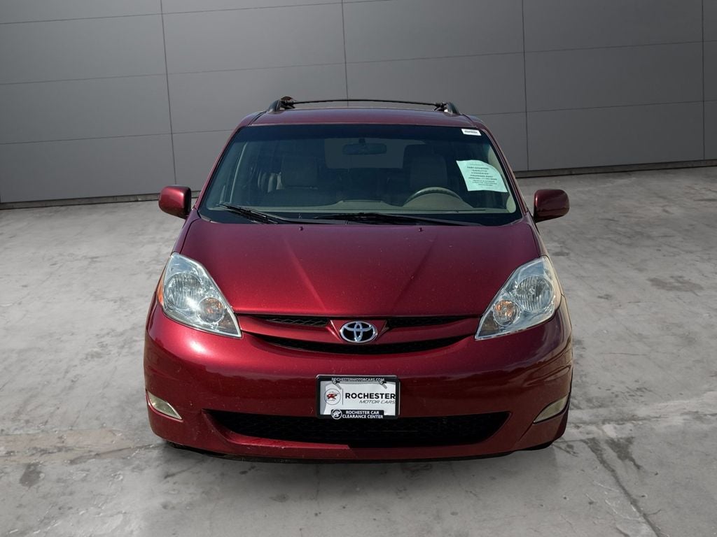 2010 Toyota Sienna XLE FWD