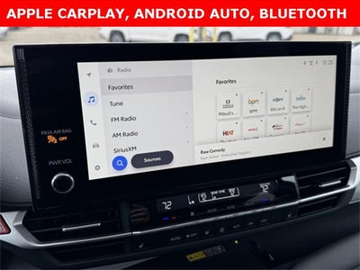 2025 Toyota Sienna XLE 8 Passenger