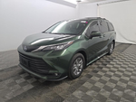 2025 Toyota Sienna XLE 8 Passenger