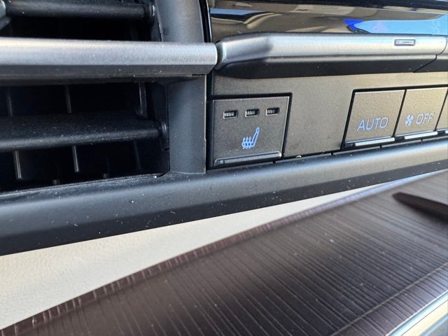 2024 Toyota Sienna XLE 8 Passenger