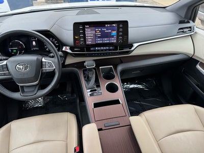 2021 Toyota Sienna XLE 7 Passenger