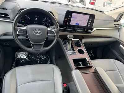 2021 Toyota Sienna XLE 7 Passenger
