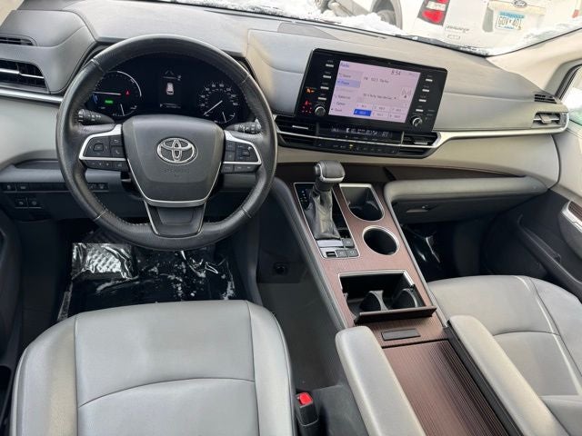 2021 Toyota Sienna XLE 7 Passenger