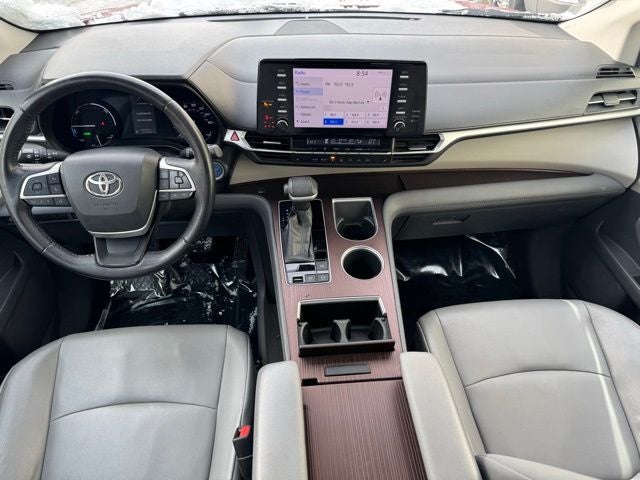 2021 Toyota Sienna XLE 7 Passenger