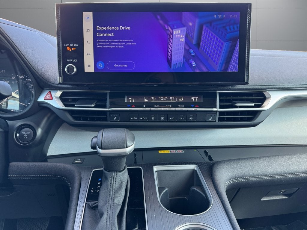 2025 Toyota Sienna XLE 7 Passenger