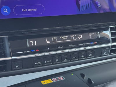 2025 Toyota Sienna XLE 7 Passenger
