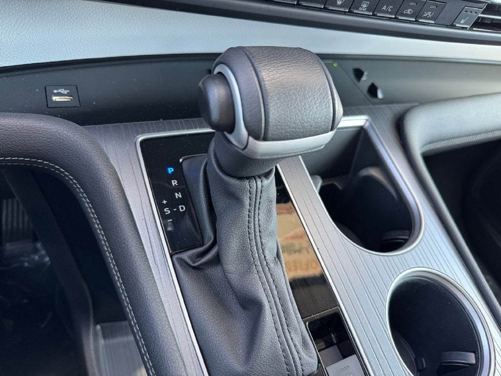 2025 Toyota Sienna XLE 7 Passenger