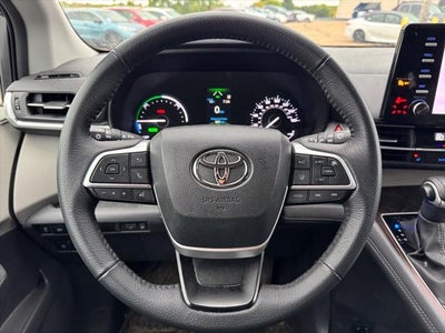 2023 Toyota Sienna XLE 7 Passenger