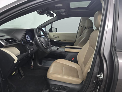 2024 Toyota Sienna Limited 7 Passenger