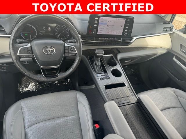 2023 Toyota Sienna Limited 7 Passenger