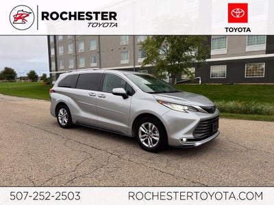 2023 Toyota Sienna Limited 7 Passenger
