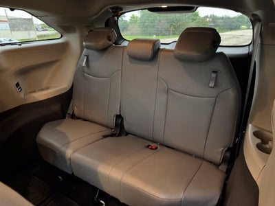 2023 Toyota Sienna Limited 7 Passenger