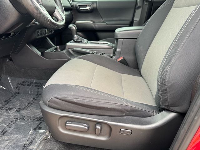 2021 Toyota Tacoma TRD Sport V6