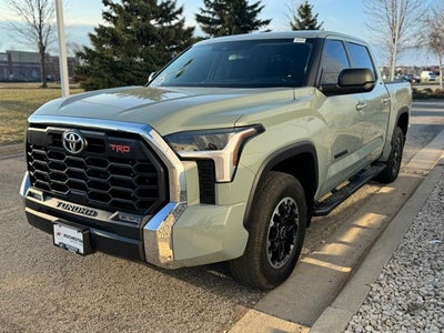 2024 Toyota Tundra SR5 4WD