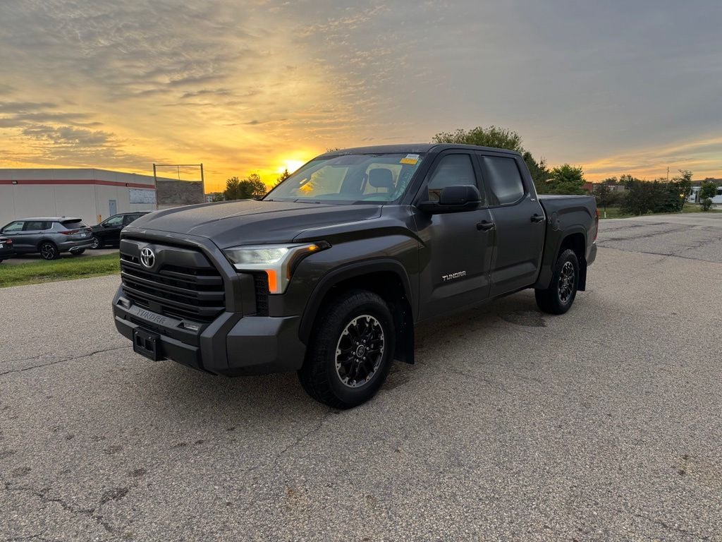 2025 Toyota Tundra SR5 4WD